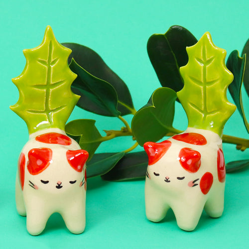 Ceramic Mini Holly Kitty Figurine - #2966-2970