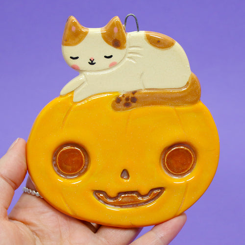 Ceramic Pumpkin Cat Wall Hanging #3269