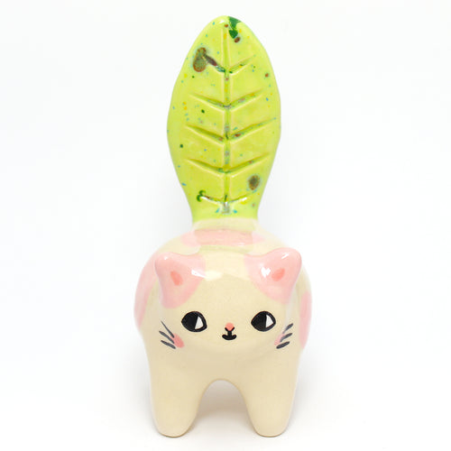 Ceramic Plant Kitty Figurine #2853