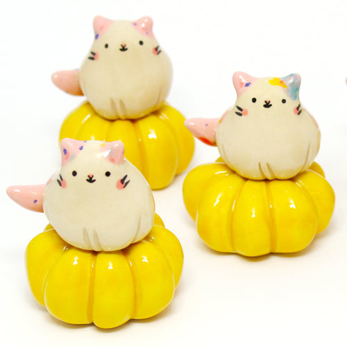 Ceramic Mini Pumpkin Kitty Figurine - #2887-2891