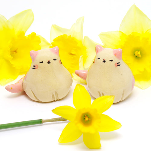 Ceramic Mini Kitty Figurine - #3119-3123