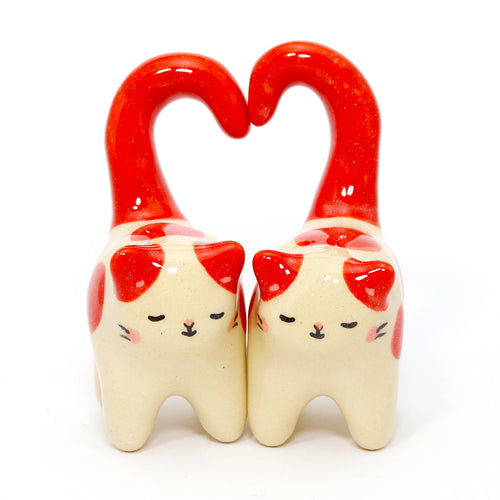 Ceramic Love Cats Set of 2 Mini Figurines #3178