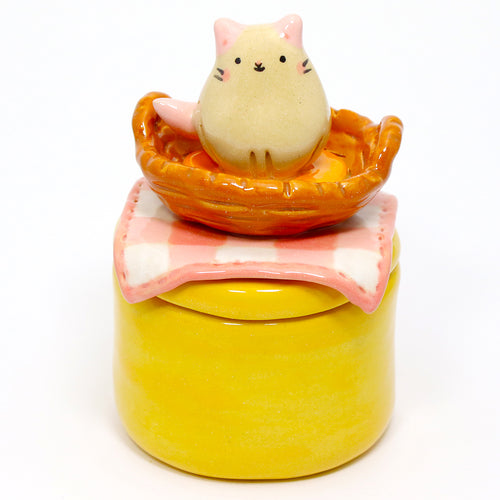 Ceramic Picnic Basket Cat Container with Lid #3164