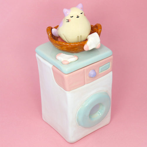 Ceramic Laundry Cat Container with Lid #3187