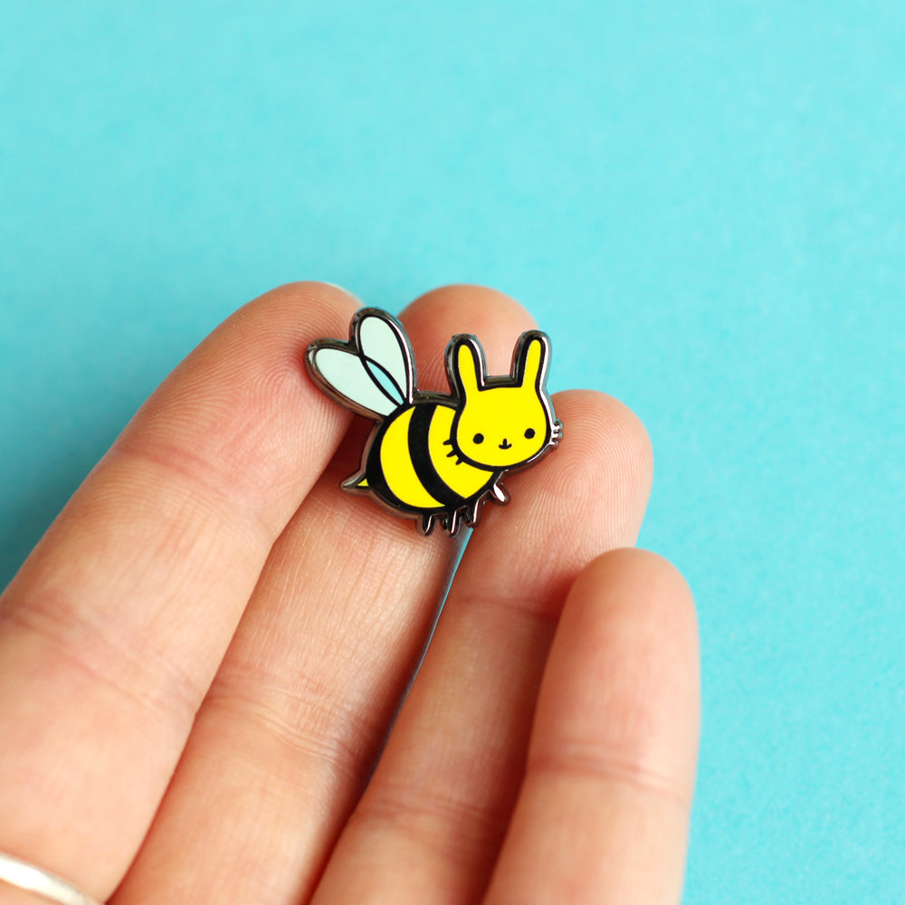 Honey Bunny Pin - SALE